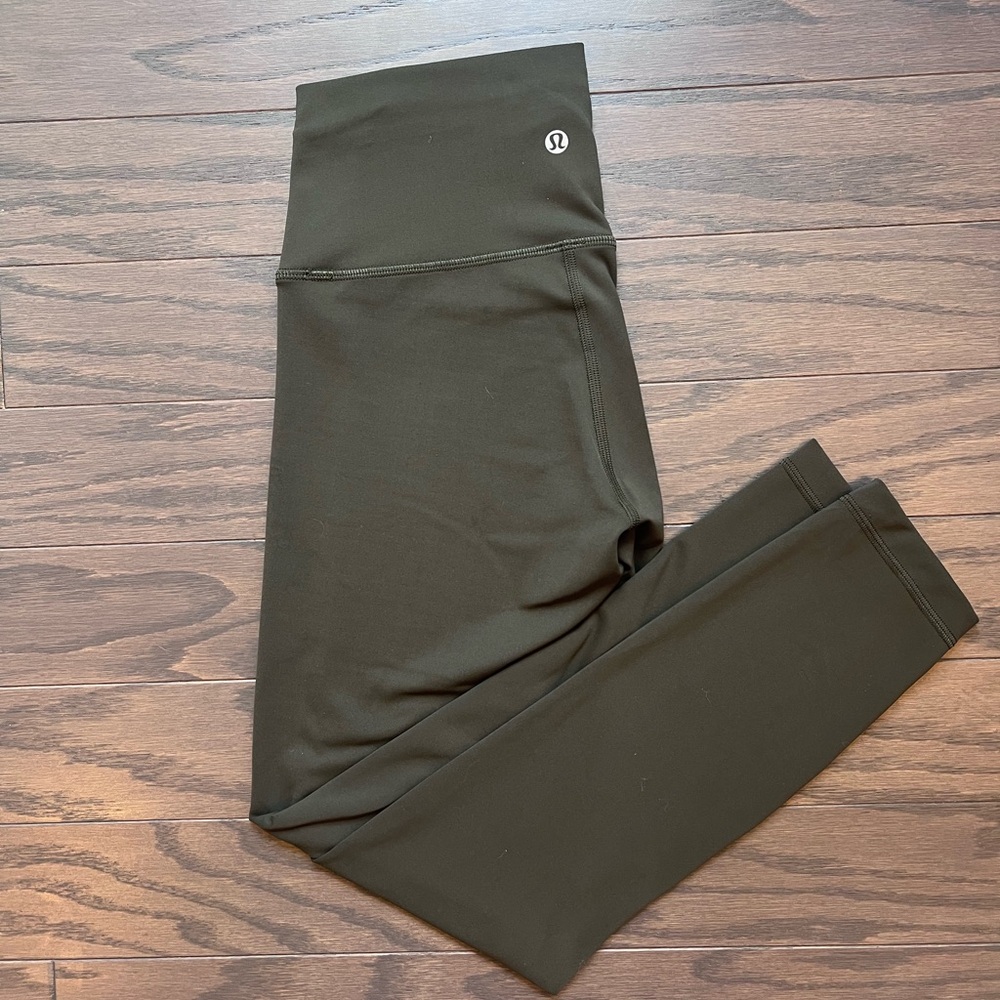 Lululemon Size 6 Wonder Train Leggings in Dark Olive